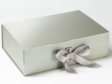 Load image into Gallery viewer, Personalised  Gift Boxes